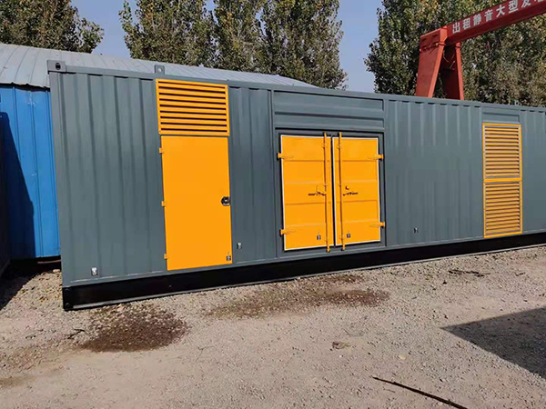 南圣镇300kw 柴油发电机组用多大的空气开关？